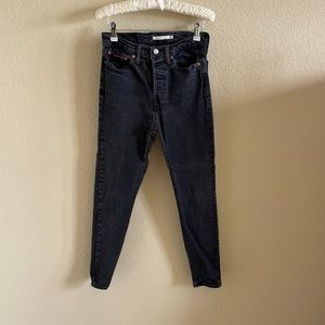 Levi’s Wedgie Skinny Jeans